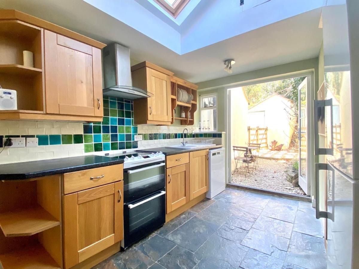 The Explorers Rest - Cottage - Frome Buckland Dinham Buitenkant foto